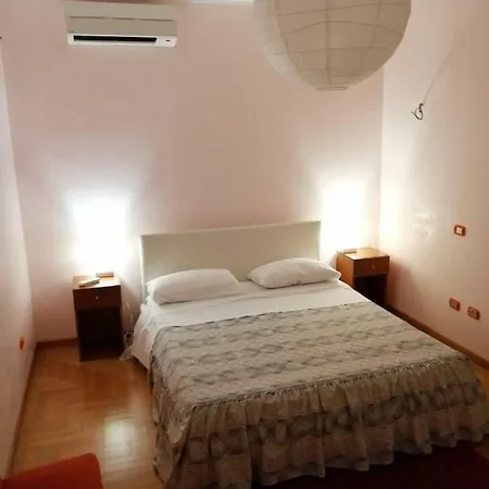 Alex House * Cagliari