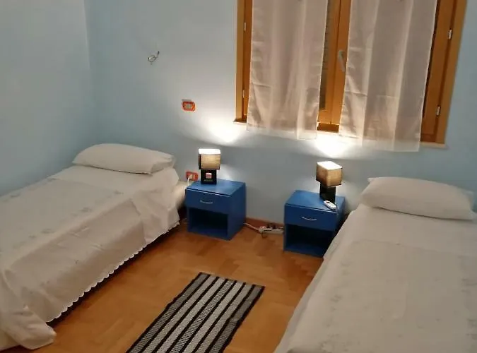 Alex House * Cagliari